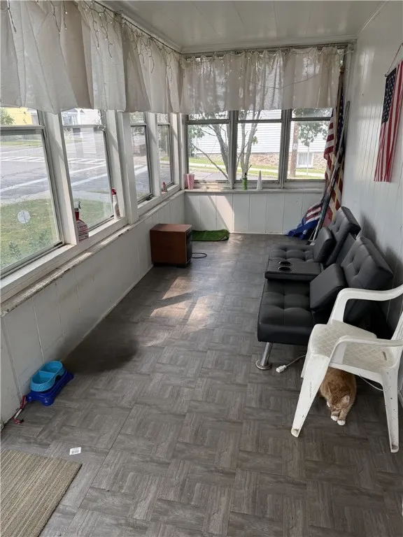 66 East Main Street, Webster, New York 14580, Webster, New York 14580, 6 Bedrooms Bedrooms, ,3 BathroomsBathrooms,Residential,For Sale,66 East Main Street, Webster, New York 14580,R1633081