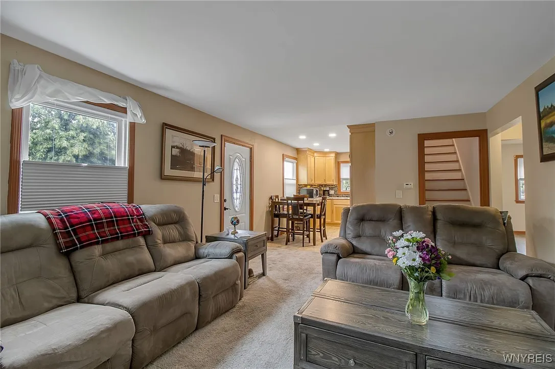 577 Capen Boulevard, Amherst, New York 14226, Amherst, New York 14226, 3 Bedrooms Bedrooms, 6 Rooms Rooms,1 BathroomBathrooms,Residential,For Sale,577 Capen Boulevard, Amherst, New York 14226,B1630710