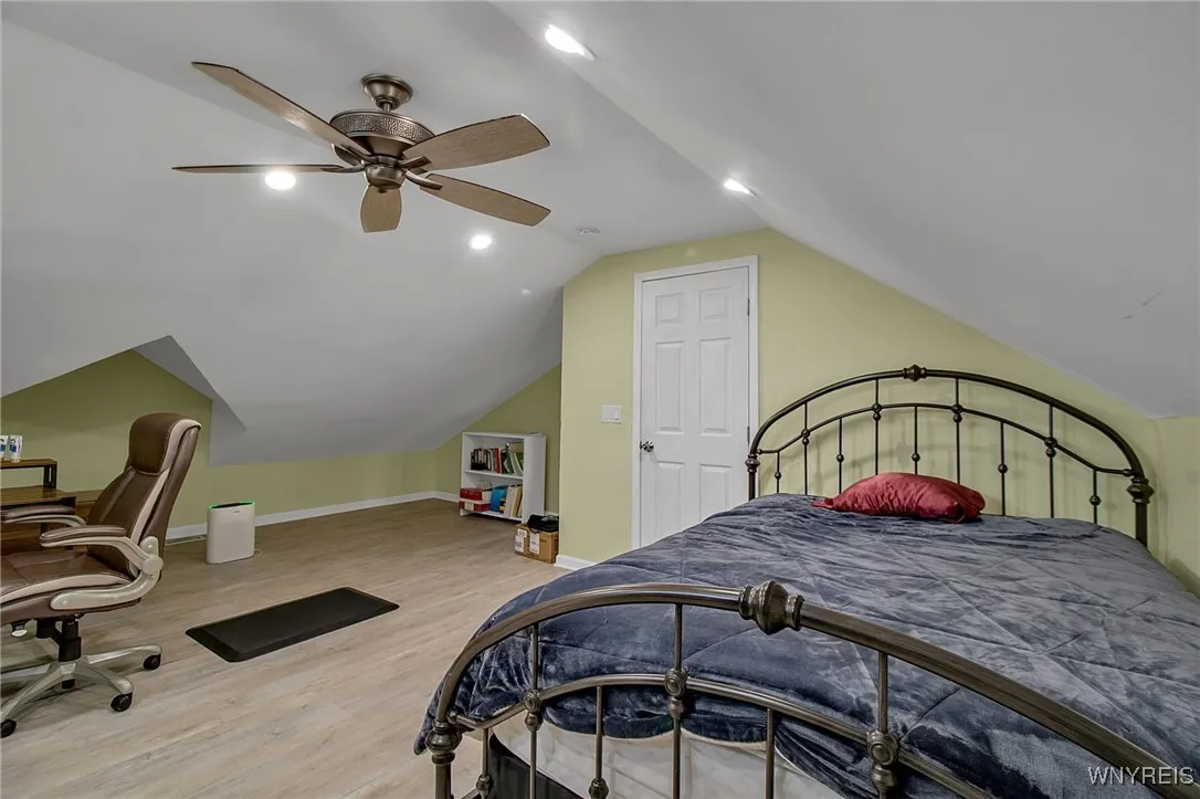 577 Capen Boulevard, Amherst, New York 14226, Amherst, New York 14226, 3 Bedrooms Bedrooms, 6 Rooms Rooms,1 BathroomBathrooms,Residential,For Sale,577 Capen Boulevard, Amherst, New York 14226,B1630710
