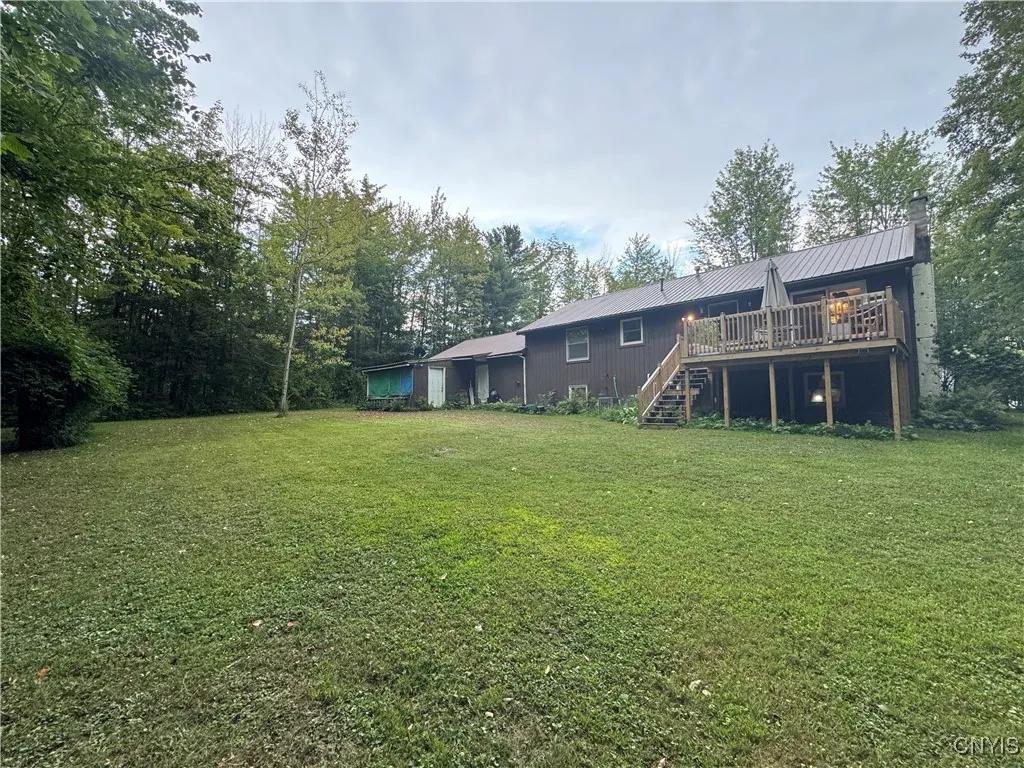 9279 Hayes Road, Marcy, New York 13403, Marcy, New York 13403, 3 Bedrooms Bedrooms, 7 Rooms Rooms,2 BathroomsBathrooms,Residential,For Sale,9279 Hayes Road, Marcy, New York 13403,S1633076