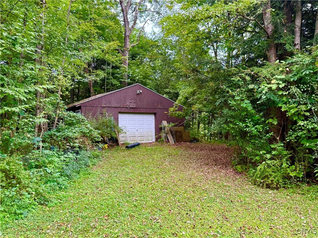 9279 Hayes Road, Marcy, New York 13403, Marcy, New York 13403, 3 Bedrooms Bedrooms, 7 Rooms Rooms,2 BathroomsBathrooms,Residential,For Sale,9279 Hayes Road, Marcy, New York 13403,S1633076
