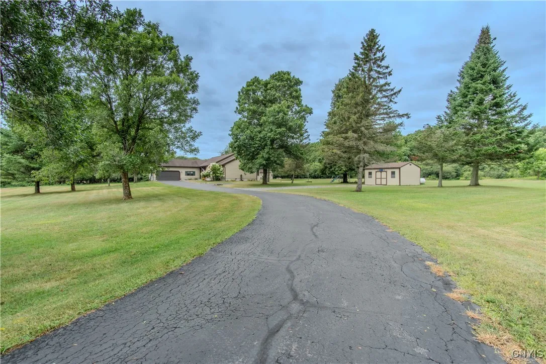 17363 Sandy Creek Valley Road, Watertown Town, New, Watertown Town, New York 13601, 3 Bedrooms Bedrooms, 7 Rooms Rooms,2 BathroomsBathrooms,Residential,For Sale,17363 Sandy Creek Valley Road, Watertown Town, New,S1632538
