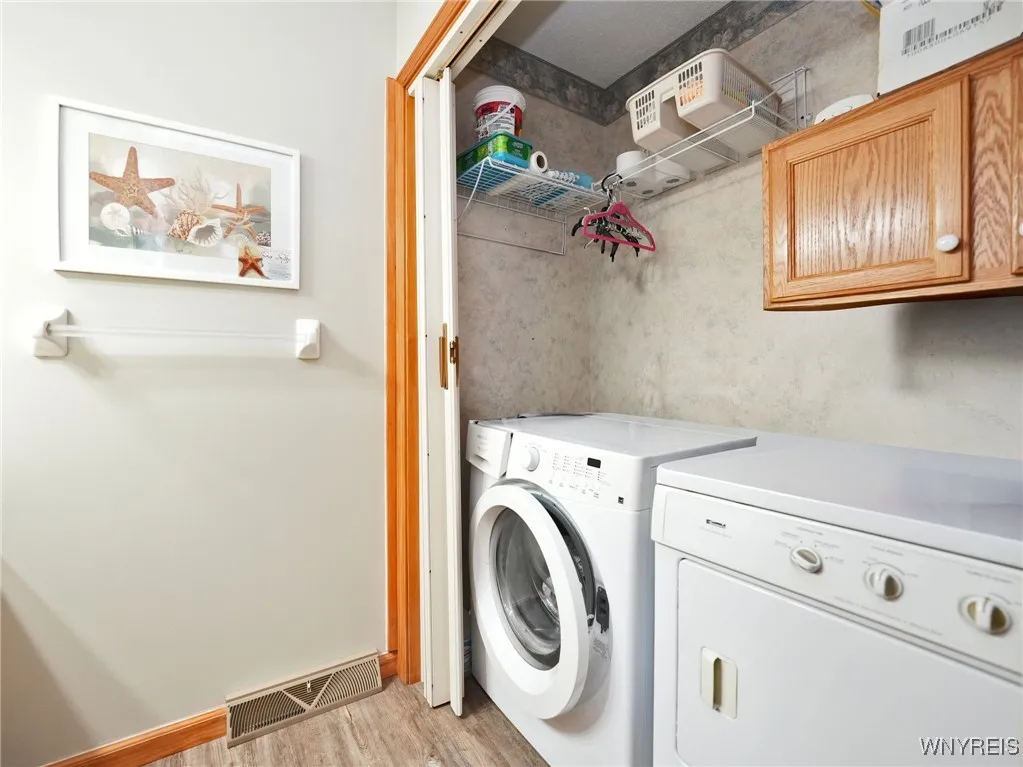 17 Old Mill Circle, Elma, New York 14059, Elma, New York 14059, 2 Bedrooms Bedrooms, 10 Rooms Rooms,2 BathroomsBathrooms,Residential,For Sale,17 Old Mill Circle, Elma, New York 14059,B1632760