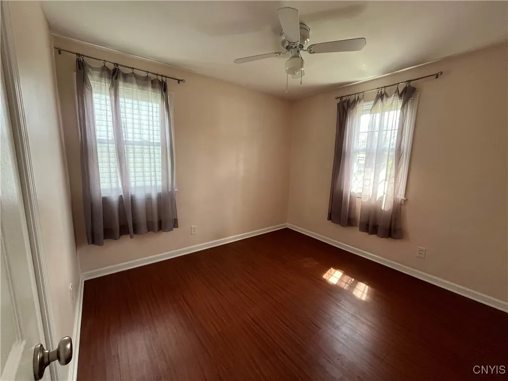 304 Pleasantview Drive, Salina, New York 13088, Salina, New York 13088, 3 Bedrooms Bedrooms, 6 Rooms Rooms,1 BathroomBathrooms,Residential Lease,For Rent,304 Pleasantview Drive, Salina, New York 13088,S1633005