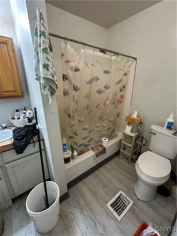 3137 Grant Boulevard, Syracuse, New York 13208, Syracuse, New York 13208, 4 Bedrooms Bedrooms, 8 Rooms Rooms,1 BathroomBathrooms,Residential,For Sale,3137 Grant Boulevard, Syracuse, New York 13208,S1619226