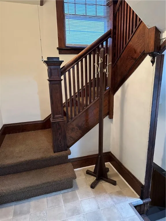 750 Robinson Street, Elmira City, New York 14904, Elmira City, New York 14904, 3 Bedrooms Bedrooms, 8 Rooms Rooms,1 BathroomBathrooms,Residential Lease,For Rent,750 Robinson Street, Elmira City, New York 14904,R1632867