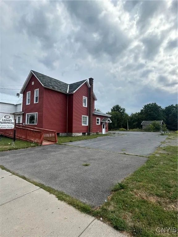 859 Coffeen Street, Watertown City, New York 13601, Watertown City, New York 13601, 3 Bedrooms Bedrooms, 5 Rooms Rooms,1 BathroomBathrooms,Residential,For Sale,859 Coffeen Street, Watertown City, New York 13601,S1630627