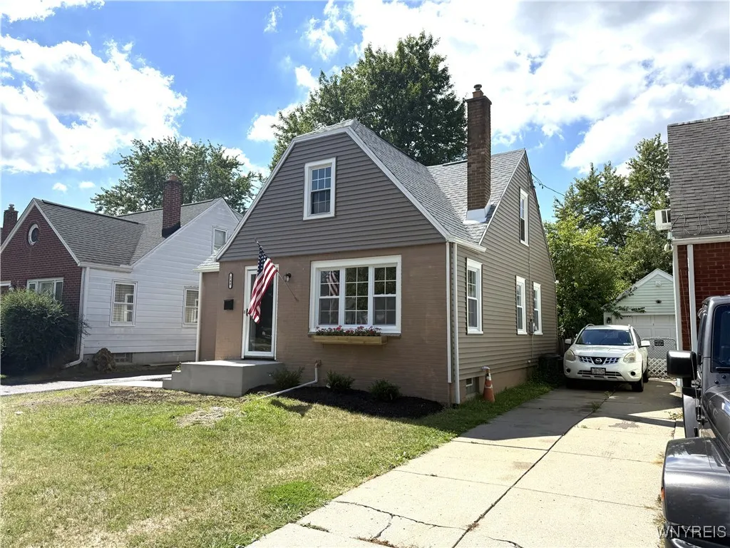 348 Capen Boulevard, Amherst, New York 14226, Amherst, New York 14226, 3 Bedrooms Bedrooms, 9 Rooms Rooms,1 BathroomBathrooms,Residential,Closed,348 Capen Boulevard, Amherst, New York 14226,0,B1632980