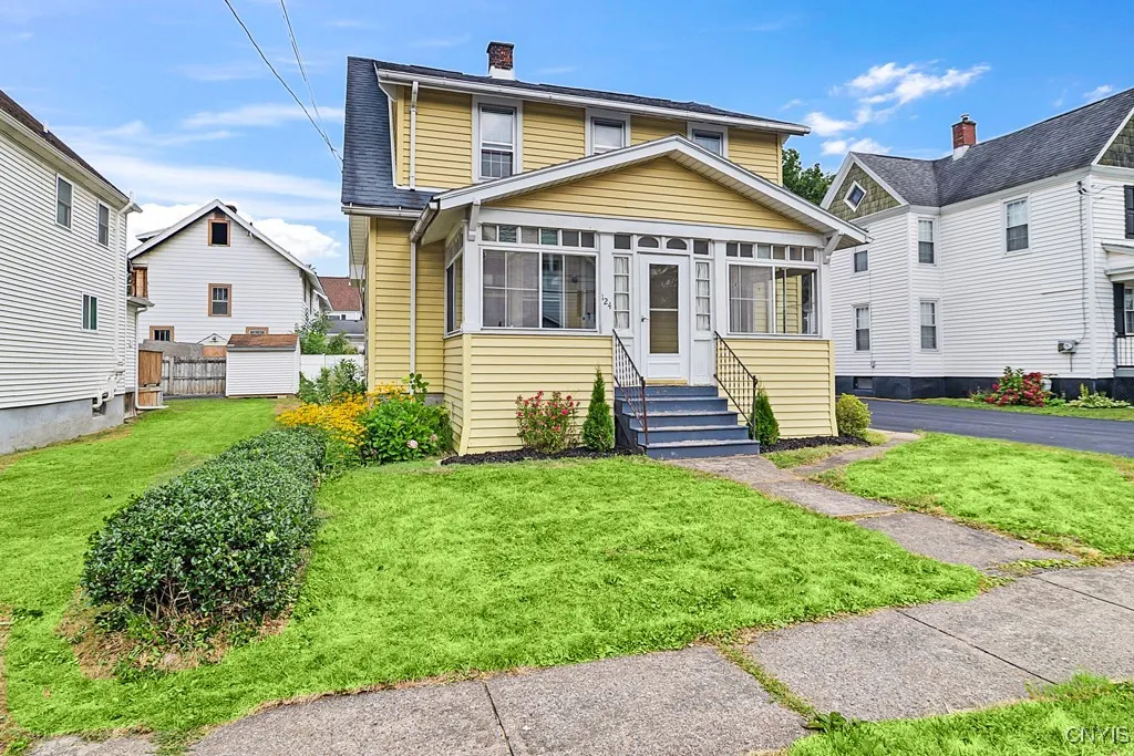 124 Richardson Avenue, Utica, New York 13502, Utica, New York 13502, 3 Bedrooms Bedrooms, 7 Rooms Rooms,1 BathroomBathrooms,Residential,For Sale,124 Richardson Avenue, Utica, New York 13502,S1632790