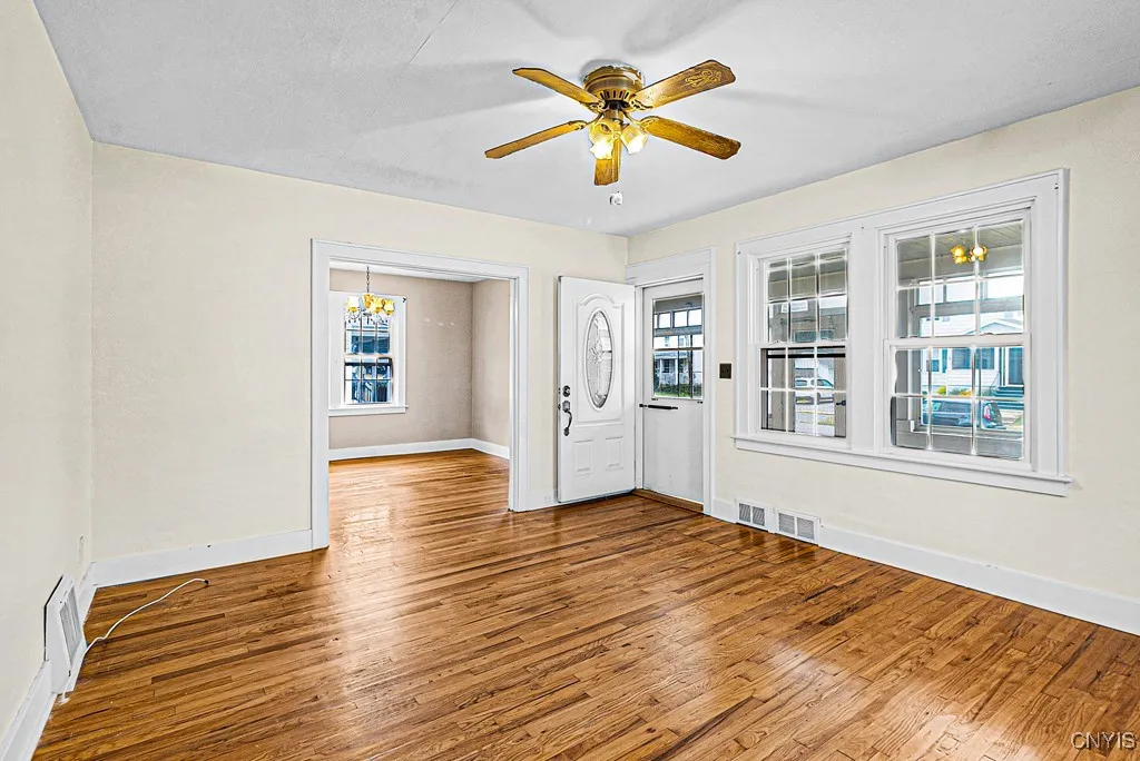124 Richardson Avenue, Utica, New York 13502, Utica, New York 13502, 3 Bedrooms Bedrooms, 7 Rooms Rooms,1 BathroomBathrooms,Residential,For Sale,124 Richardson Avenue, Utica, New York 13502,S1632790