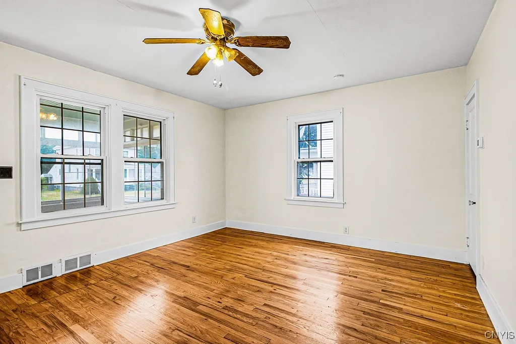 124 Richardson Avenue, Utica, New York 13502, Utica, New York 13502, 3 Bedrooms Bedrooms, 7 Rooms Rooms,1 BathroomBathrooms,Residential,For Sale,124 Richardson Avenue, Utica, New York 13502,S1632790