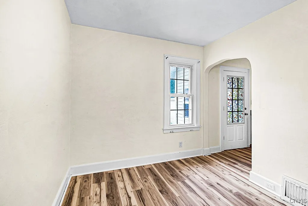 124 Richardson Avenue, Utica, New York 13502, Utica, New York 13502, 3 Bedrooms Bedrooms, 7 Rooms Rooms,1 BathroomBathrooms,Residential,For Sale,124 Richardson Avenue, Utica, New York 13502,S1632790