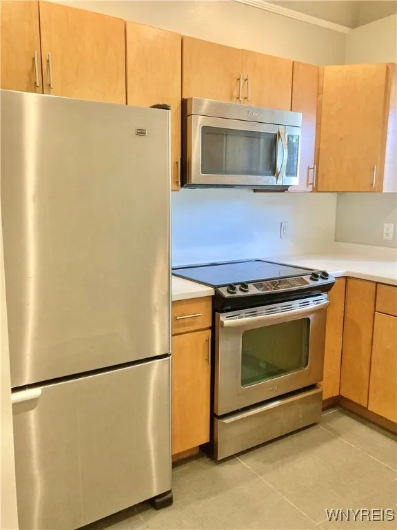 20 Tracy Street 4, Buffalo, New York 14201, Buffalo, New York 14201, 3 Rooms Rooms,1 BathroomBathrooms,Residential Lease,For Rent,20 Tracy Street 4, Buffalo, New York 14201,B1632933