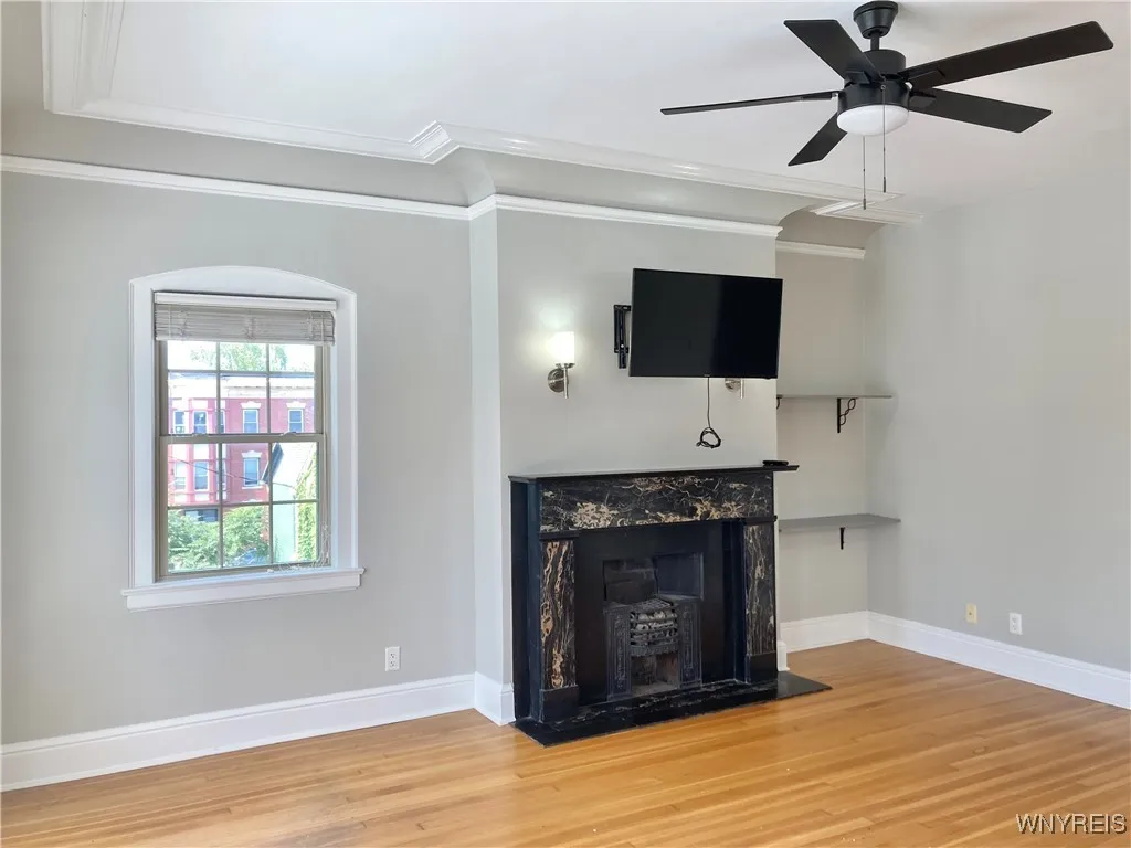 20 Tracy Street 4, Buffalo, New York 14201, Buffalo, New York 14201, 3 Rooms Rooms,1 BathroomBathrooms,Residential Lease,For Rent,20 Tracy Street 4, Buffalo, New York 14201,B1632933