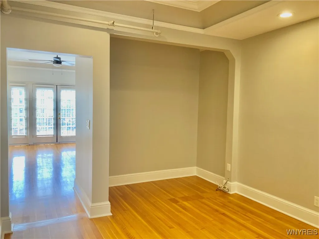 20 Tracy Street 4, Buffalo, New York 14201, Buffalo, New York 14201, 3 Rooms Rooms,1 BathroomBathrooms,Residential Lease,For Rent,20 Tracy Street 4, Buffalo, New York 14201,B1632933