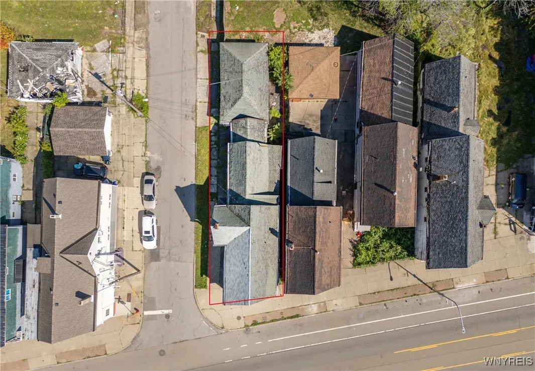 1318 Broadway, Buffalo, New York 14212, Buffalo, New York 14212, 2 Bedrooms Bedrooms, ,Residential,For Sale,1318 Broadway, Buffalo, New York 14212,B1633137