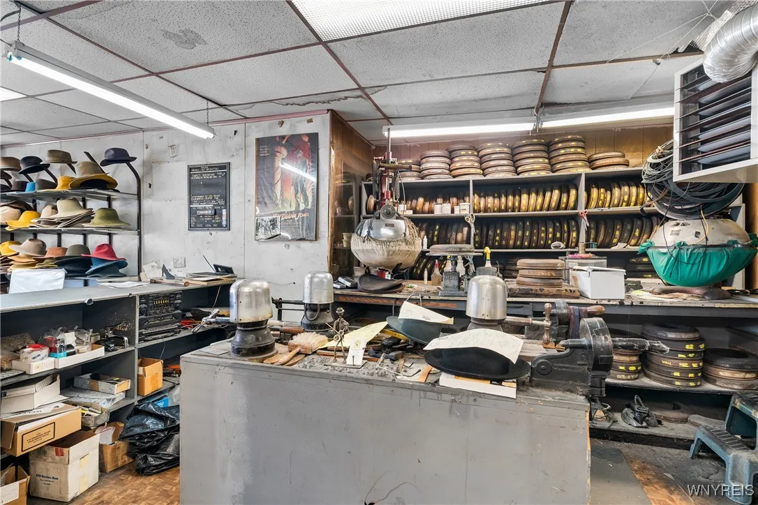 1318 Broadway, Buffalo, New York 14212, Buffalo, New York 14212, 2 Bedrooms Bedrooms, ,Residential,For Sale,1318 Broadway, Buffalo, New York 14212,B1633137