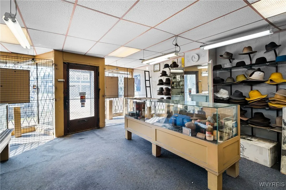 1318 Broadway, Buffalo, New York 14212, Buffalo, New York 14212, 2 Bedrooms Bedrooms, ,Residential,For Sale,1318 Broadway, Buffalo, New York 14212,B1633137
