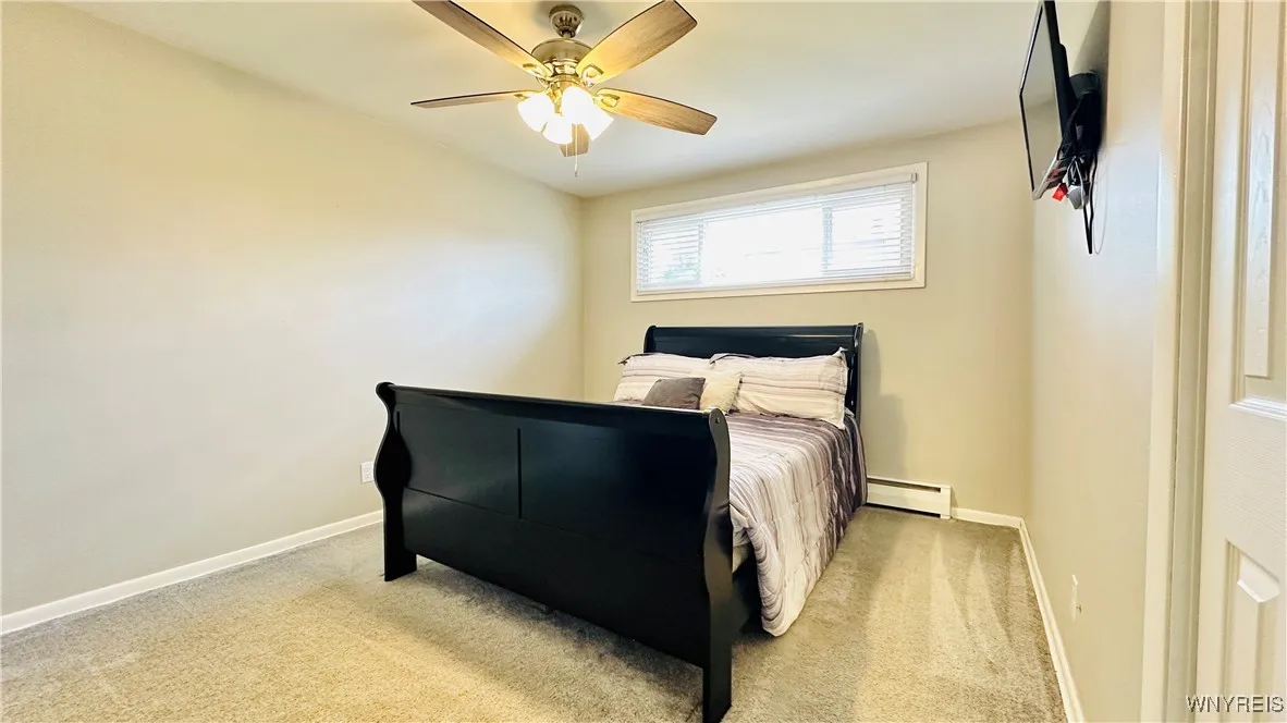 541 27th Street, Niagara Falls, New York 14301, Niagara Falls, New York 14301, 3 Bedrooms Bedrooms, 5 Rooms Rooms,2 BathroomsBathrooms,Residential,For Sale,541 27th Street, Niagara Falls, New York 14301,B1632851