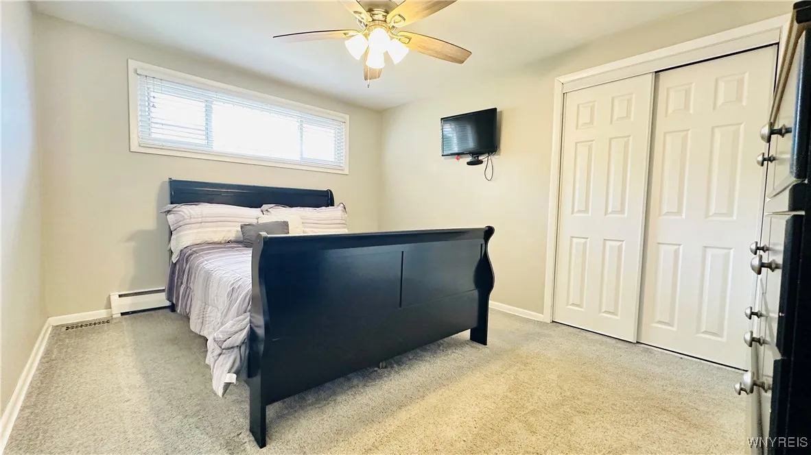 541 27th Street, Niagara Falls, New York 14301, Niagara Falls, New York 14301, 3 Bedrooms Bedrooms, 5 Rooms Rooms,2 BathroomsBathrooms,Residential,For Sale,541 27th Street, Niagara Falls, New York 14301,B1632851