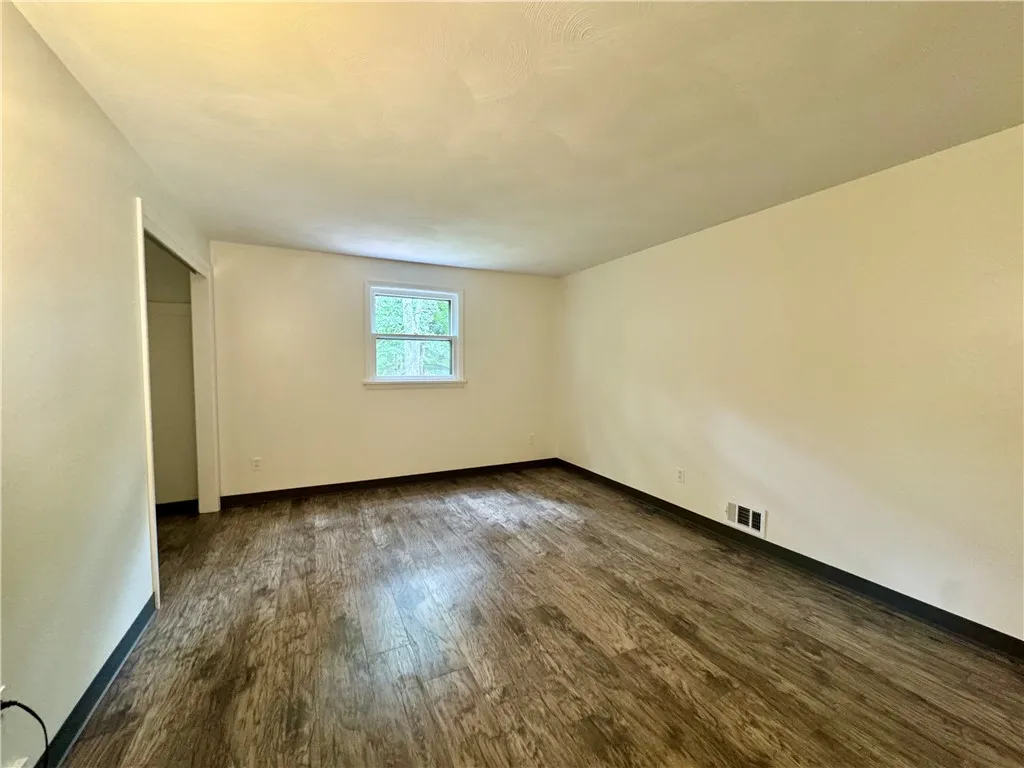 292 True Hickory Drive, Greece, New York 14615, Greece, New York 14615, 3 Bedrooms Bedrooms, 6 Rooms Rooms,1 BathroomBathrooms,Residential,For Sale,292 True Hickory Drive, Greece, New York 14615,R1632150