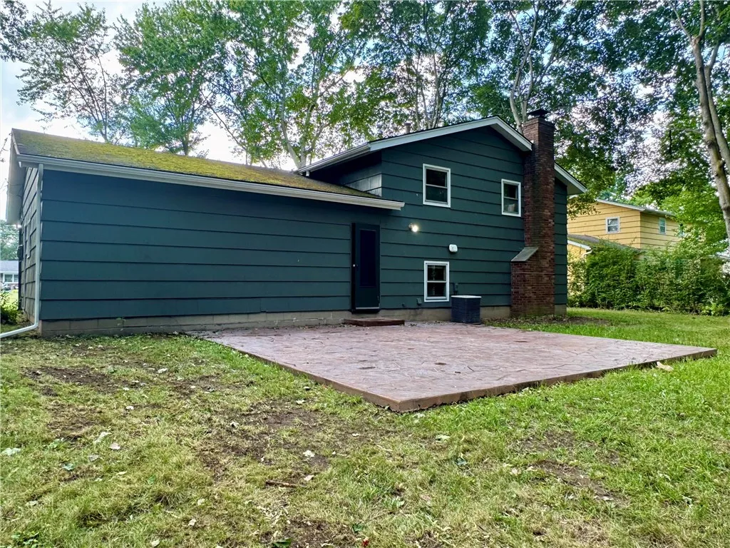 292 True Hickory Drive, Greece, New York 14615, Greece, New York 14615, 3 Bedrooms Bedrooms, 6 Rooms Rooms,1 BathroomBathrooms,Residential,For Sale,292 True Hickory Drive, Greece, New York 14615,R1632150