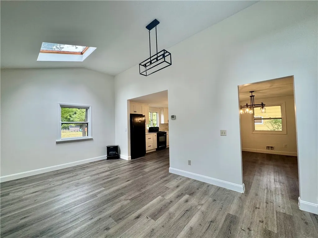 292 True Hickory Drive, Greece, New York 14615, Greece, New York 14615, 3 Bedrooms Bedrooms, 6 Rooms Rooms,1 BathroomBathrooms,Residential,For Sale,292 True Hickory Drive, Greece, New York 14615,R1632150