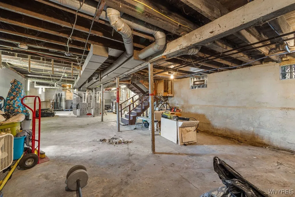 113 Woodside Avenue, Buffalo, New York 14220, Buffalo, New York 14220, 6 Bedrooms Bedrooms, ,2 BathroomsBathrooms,Residential,For Sale,113 Woodside Avenue, Buffalo, New York 14220,B1632964