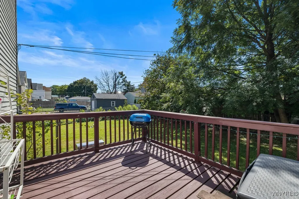 113 Woodside Avenue, Buffalo, New York 14220, Buffalo, New York 14220, 6 Bedrooms Bedrooms, ,2 BathroomsBathrooms,Residential,For Sale,113 Woodside Avenue, Buffalo, New York 14220,B1632964