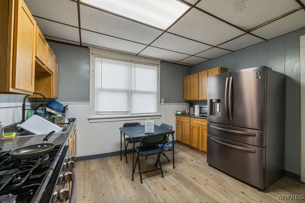113 Woodside Avenue, Buffalo, New York 14220, Buffalo, New York 14220, 6 Bedrooms Bedrooms, ,2 BathroomsBathrooms,Residential,For Sale,113 Woodside Avenue, Buffalo, New York 14220,B1632964