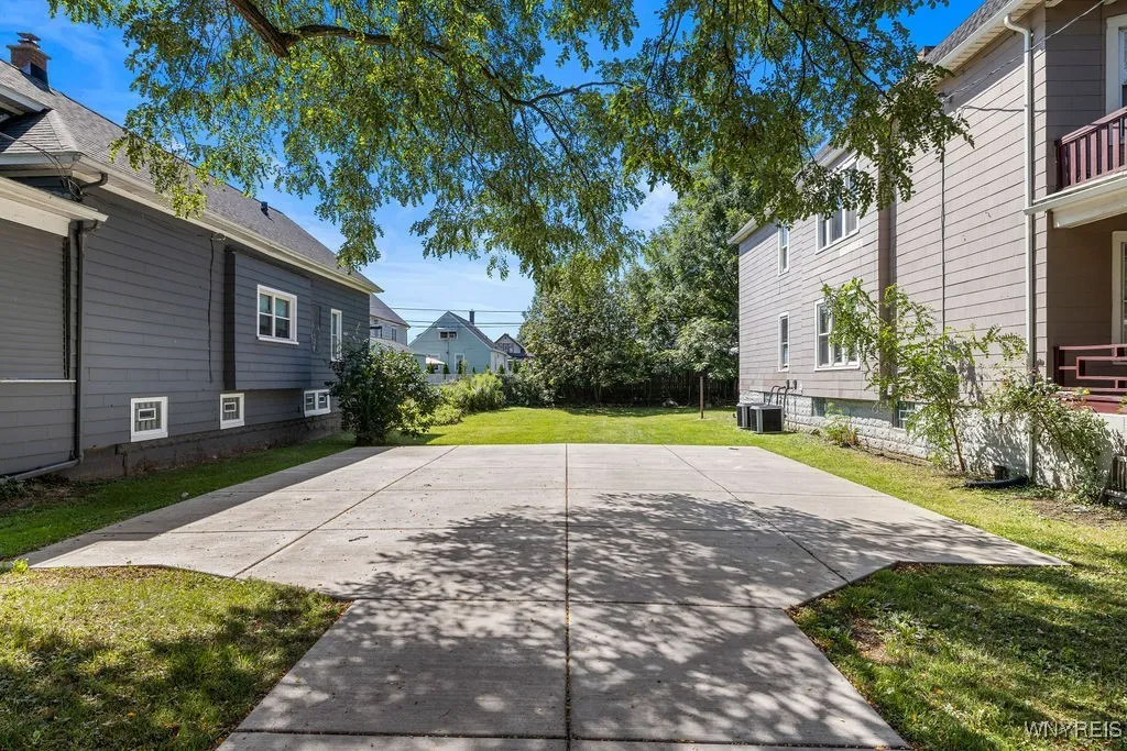 113 Woodside Avenue, Buffalo, New York 14220, Buffalo, New York 14220, 6 Bedrooms Bedrooms, ,2 BathroomsBathrooms,Residential,For Sale,113 Woodside Avenue, Buffalo, New York 14220,B1632964