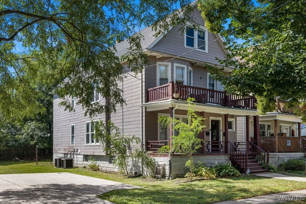 113 Woodside Avenue, Buffalo, New York 14220, Buffalo, New York 14220, 6 Bedrooms Bedrooms, ,2 BathroomsBathrooms,Residential,For Sale,113 Woodside Avenue, Buffalo, New York 14220,B1632964