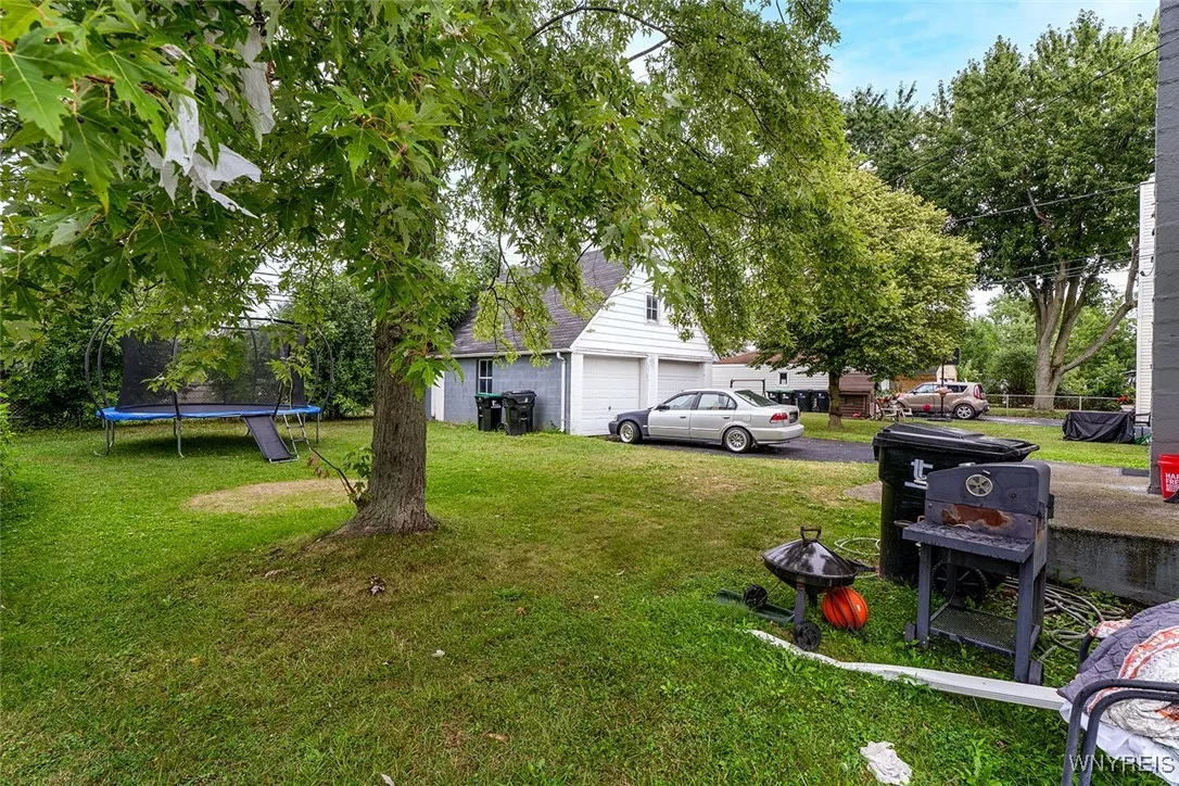 145 Kenview Avenue, Tonawanda, New York 14217, Tonawanda, New York 14217, 4 Bedrooms Bedrooms, ,2 BathroomsBathrooms,Residential,For Sale,145 Kenview Avenue, Tonawanda, New York 14217,B1633127