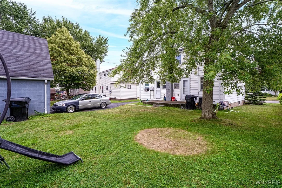 145 Kenview Avenue, Tonawanda, New York 14217, Tonawanda, New York 14217, 4 Bedrooms Bedrooms, ,2 BathroomsBathrooms,Residential,For Sale,145 Kenview Avenue, Tonawanda, New York 14217,B1633127