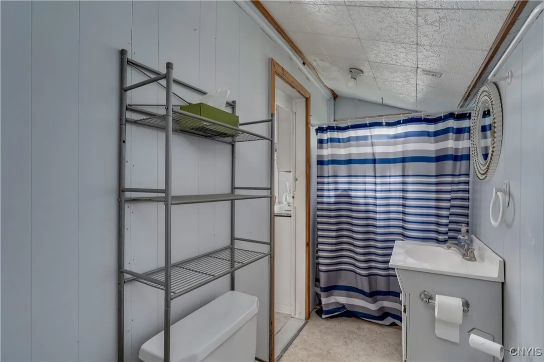 46931 Carnegie Bay Road, Alexandria, New York 1360, Alexandria, New York 13607, 14 Bedrooms Bedrooms, 36 Rooms Rooms,8 BathroomsBathrooms,Residential,For Sale,46931 Carnegie Bay Road, Alexandria, New York 1360,S1633042