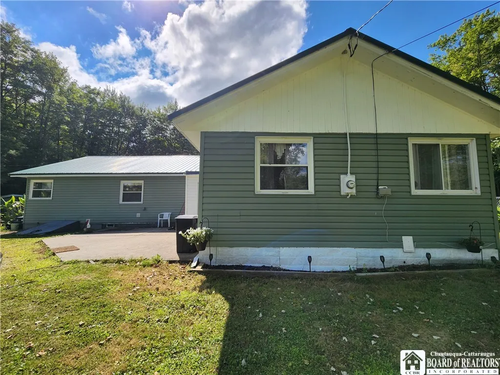 6827 Rocky Glen Road, Stockton, New York 14718, Stockton, New York 14718, 2 Bedrooms Bedrooms, 5 Rooms Rooms,1 BathroomBathrooms,Residential,For Sale,6827 Rocky Glen Road, Stockton, New York 14718,R1633083