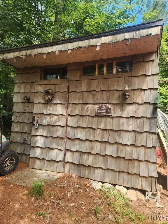 Shed
