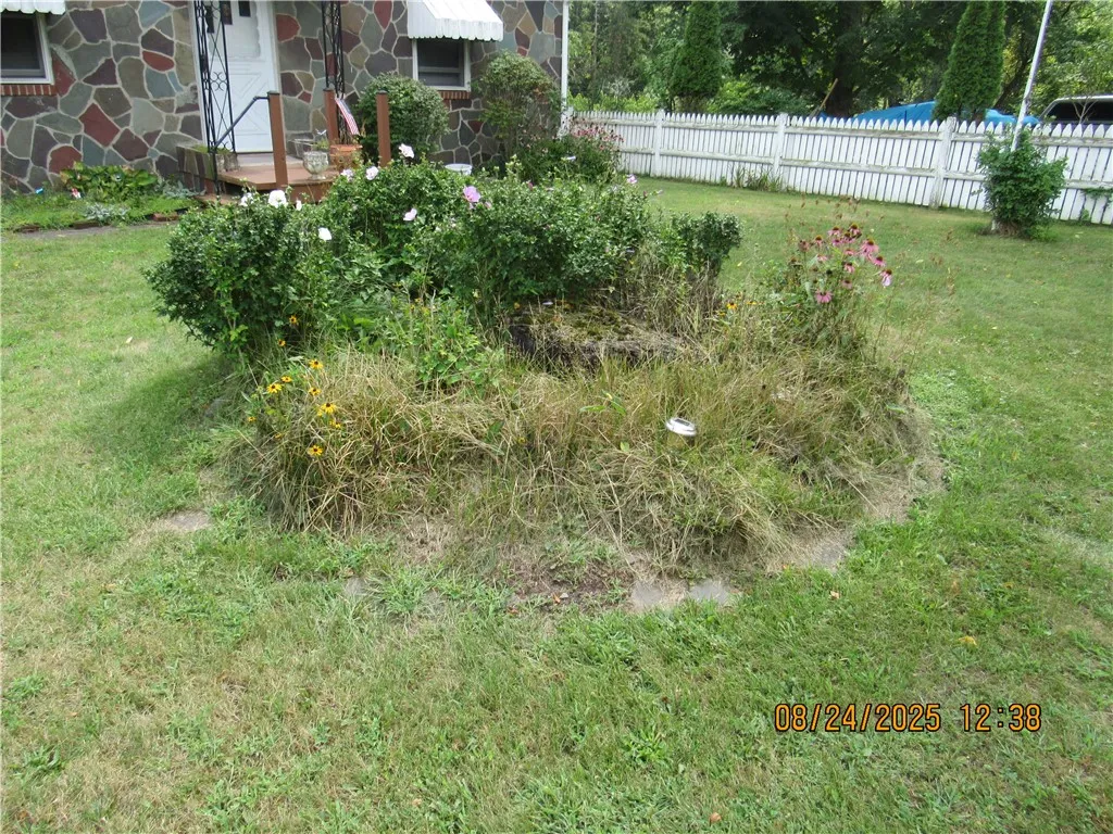 452 West Avenue, Arcadia, New York 14513, Arcadia, New York 14513, 2 Bedrooms Bedrooms, 5 Rooms Rooms,1 BathroomBathrooms,Residential,For Sale,452 West Avenue, Arcadia, New York 14513,R1632983