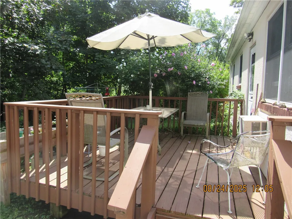 452 West Avenue, Arcadia, New York 14513, Arcadia, New York 14513, 2 Bedrooms Bedrooms, 5 Rooms Rooms,1 BathroomBathrooms,Residential,For Sale,452 West Avenue, Arcadia, New York 14513,R1632983