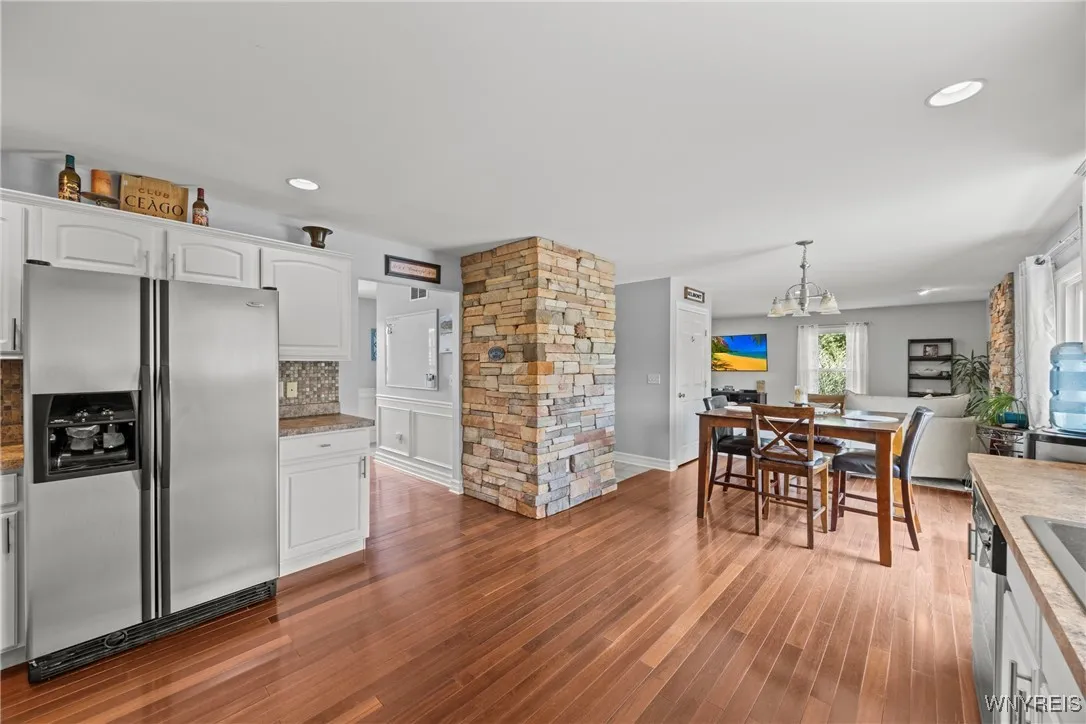 7139 Shawnee Road, Wheatfield, New York 14120, Wheatfield, New York 14120, 4 Bedrooms Bedrooms, 10 Rooms Rooms,2 BathroomsBathrooms,Residential,For Sale,7139 Shawnee Road, Wheatfield, New York 14120,B1632064