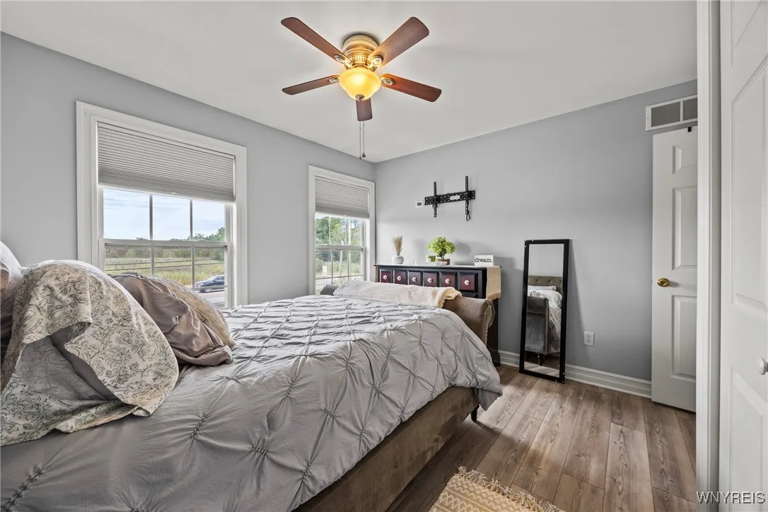 7139 Shawnee Road, Wheatfield, New York 14120, Wheatfield, New York 14120, 4 Bedrooms Bedrooms, 10 Rooms Rooms,2 BathroomsBathrooms,Residential,For Sale,7139 Shawnee Road, Wheatfield, New York 14120,B1632064
