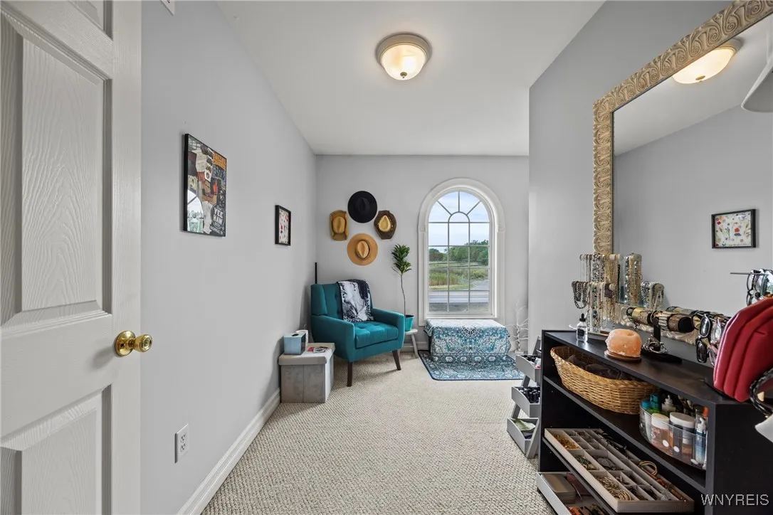 7139 Shawnee Road, Wheatfield, New York 14120, Wheatfield, New York 14120, 4 Bedrooms Bedrooms, 10 Rooms Rooms,2 BathroomsBathrooms,Residential,For Sale,7139 Shawnee Road, Wheatfield, New York 14120,B1632064