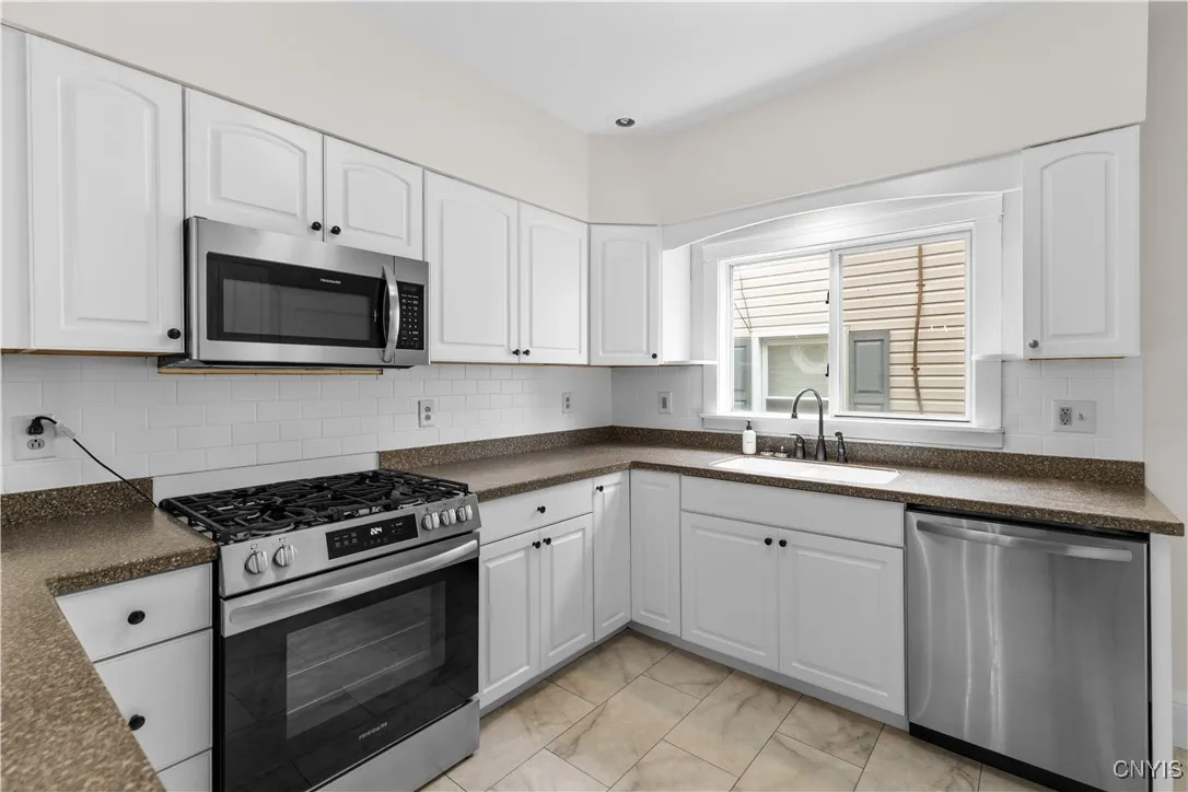 241 Thieme Place, Utica, New York 13502, Utica, New York 13502, 2 Bedrooms Bedrooms, 7 Rooms Rooms,1 BathroomBathrooms,Residential,Closed,241 Thieme Place, Utica, New York 13502,0,S1633173