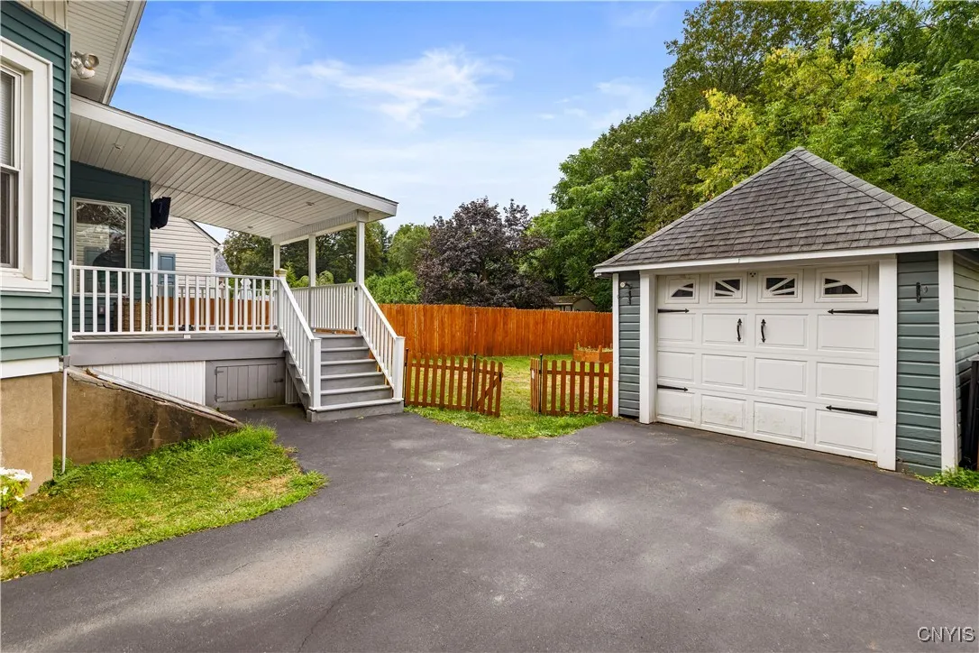 241 Thieme Place, Utica, New York 13502, Utica, New York 13502, 2 Bedrooms Bedrooms, 7 Rooms Rooms,1 BathroomBathrooms,Residential,Closed,241 Thieme Place, Utica, New York 13502,0,S1633173