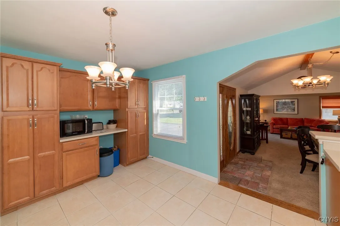 113 Kenneth Road, Camillus, New York 13031, Camillus, New York 13031, 3 Bedrooms Bedrooms, 8 Rooms Rooms,1 BathroomBathrooms,Residential,For Sale,113 Kenneth Road, Camillus, New York 13031,S1632988