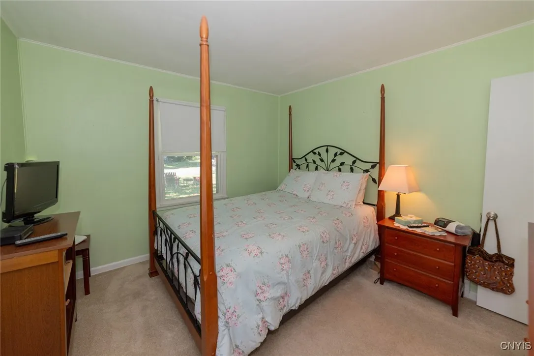 113 Kenneth Road, Camillus, New York 13031, Camillus, New York 13031, 3 Bedrooms Bedrooms, 8 Rooms Rooms,1 BathroomBathrooms,Residential,For Sale,113 Kenneth Road, Camillus, New York 13031,S1632988