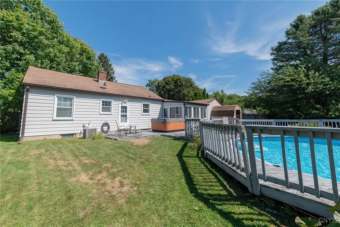 113 Kenneth Road, Camillus, New York 13031, Camillus, New York 13031, 3 Bedrooms Bedrooms, 8 Rooms Rooms,1 BathroomBathrooms,Residential,For Sale,113 Kenneth Road, Camillus, New York 13031,S1632988