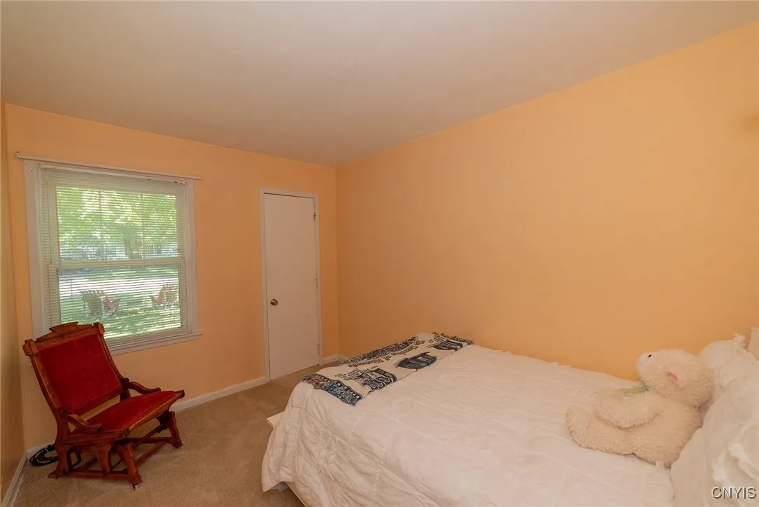 113 Kenneth Road, Camillus, New York 13031, Camillus, New York 13031, 3 Bedrooms Bedrooms, 8 Rooms Rooms,1 BathroomBathrooms,Residential,For Sale,113 Kenneth Road, Camillus, New York 13031,S1632988