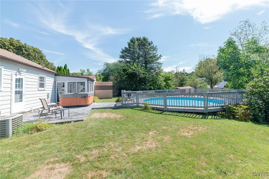 113 Kenneth Road, Camillus, New York 13031, Camillus, New York 13031, 3 Bedrooms Bedrooms, 8 Rooms Rooms,1 BathroomBathrooms,Residential,For Sale,113 Kenneth Road, Camillus, New York 13031,S1632988