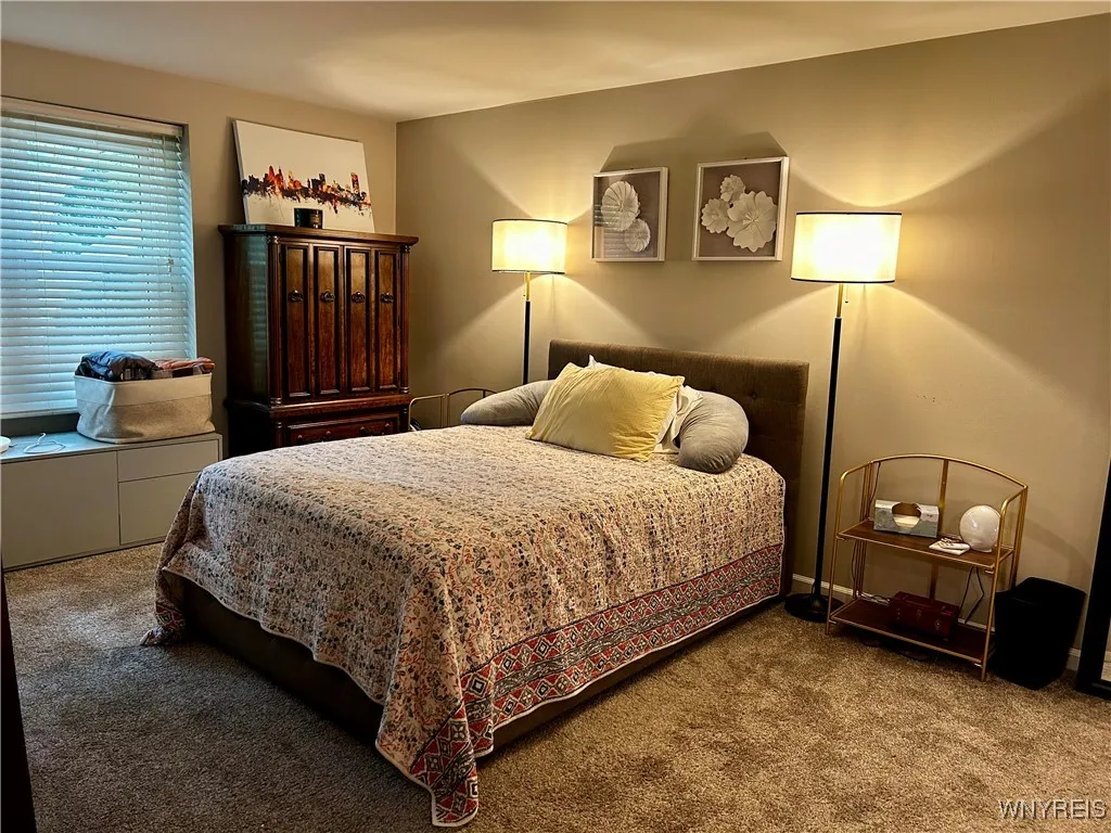 1340 Maple Road 5, Amherst, New York 14221, Amherst, New York 14221, 2 Bedrooms Bedrooms, 5 Rooms Rooms,1 BathroomBathrooms,Residential,For Sale,1340 Maple Road 5, Amherst, New York 14221,B1633026